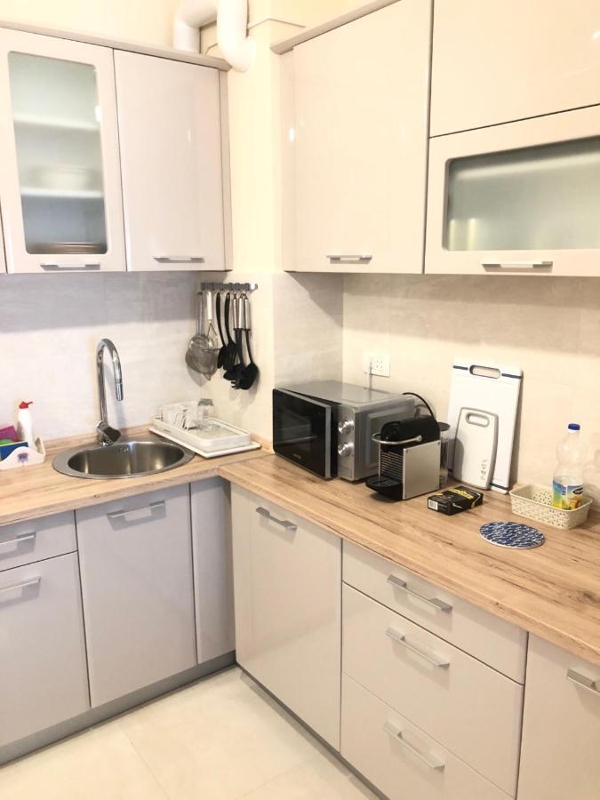 Sunshineliving, Bar Apartment Luaran gambar