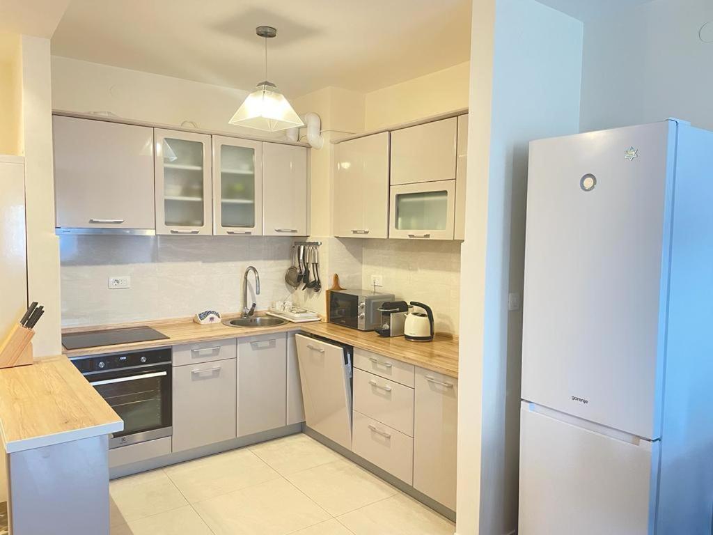 Sunshineliving, Bar Apartment Luaran gambar